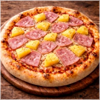 Tomaten, kaas, ham, ananas